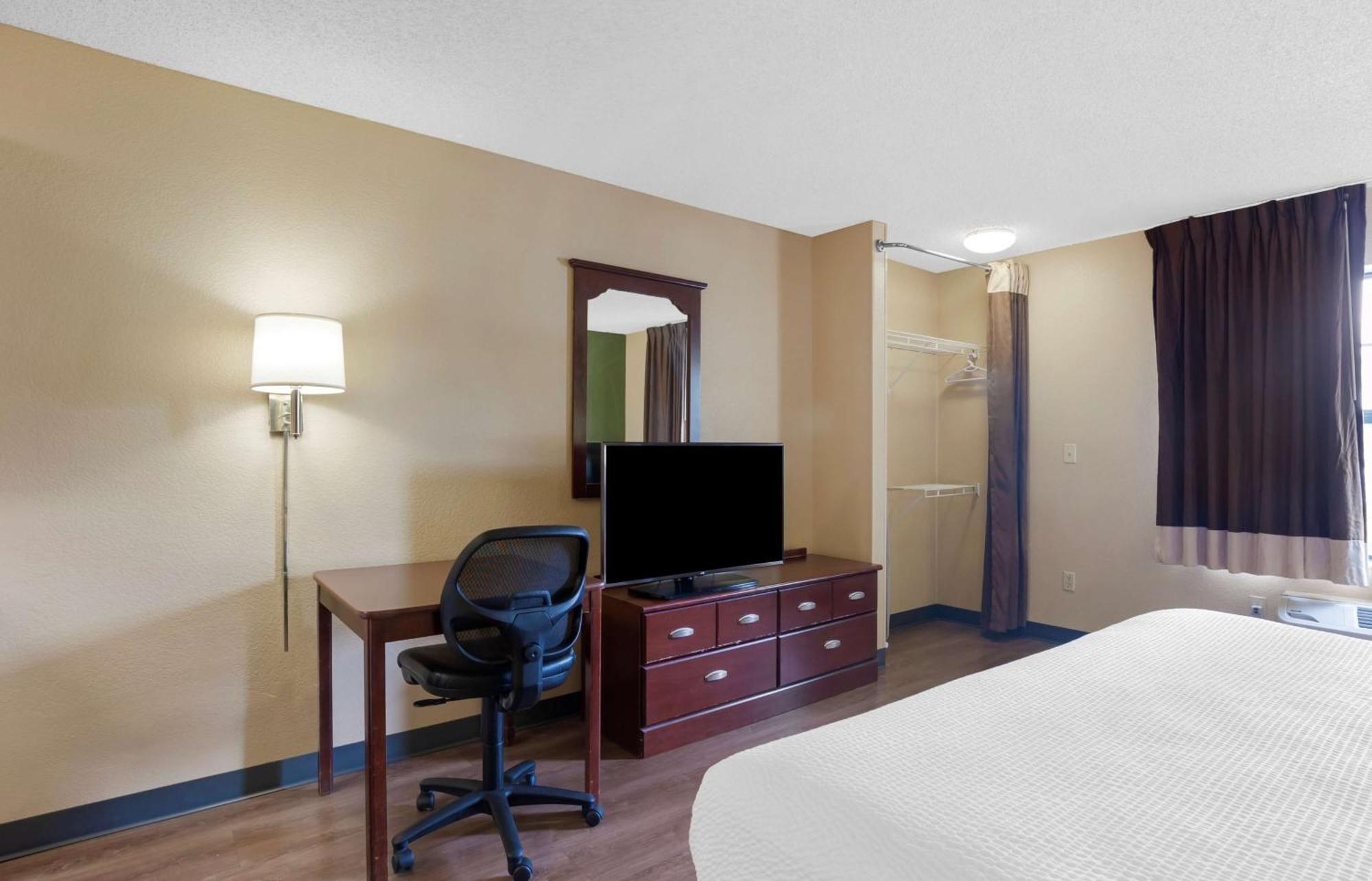 Extended Stay America Suites - San Diego - Mission Valley - Stadium Exterior photo
