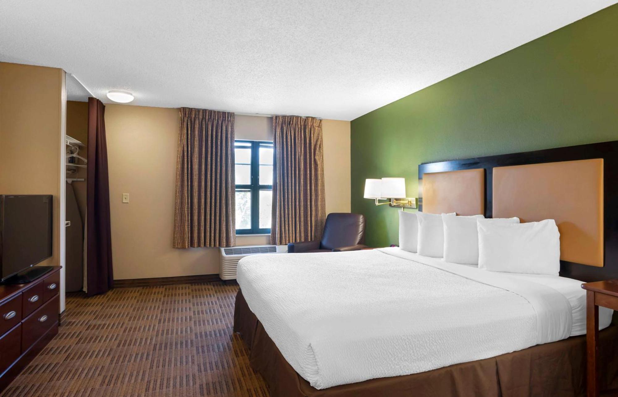 Extended Stay America Suites - San Diego - Mission Valley - Stadium Exterior photo