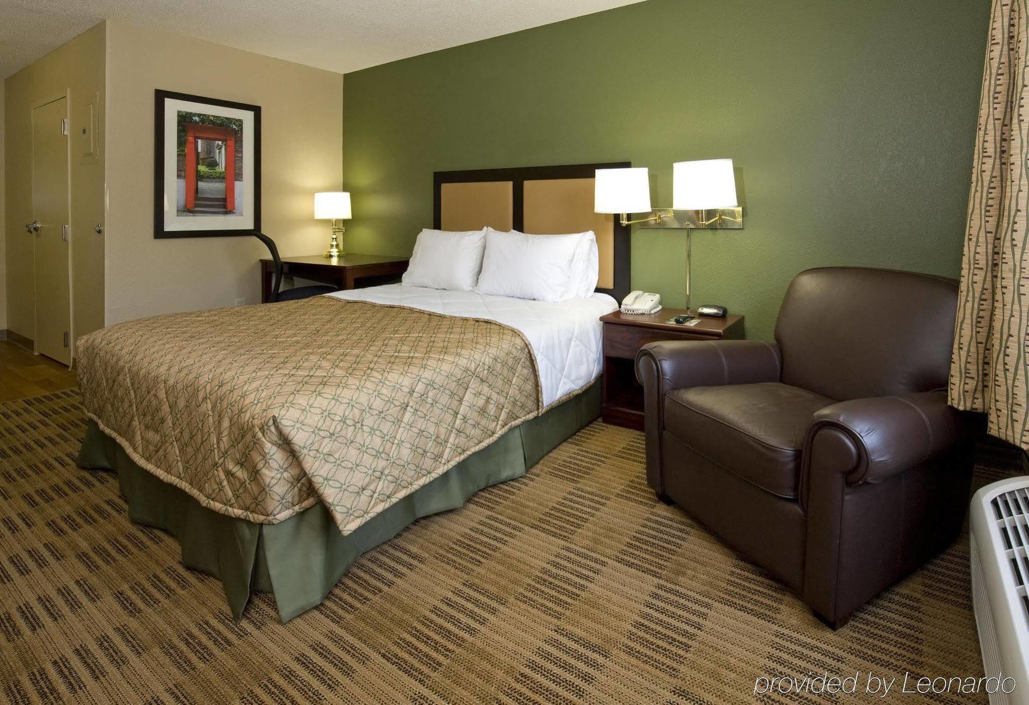 Extended Stay America Suites - San Diego - Mission Valley - Stadium Exterior photo
